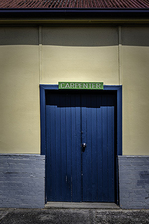 Capenters Door